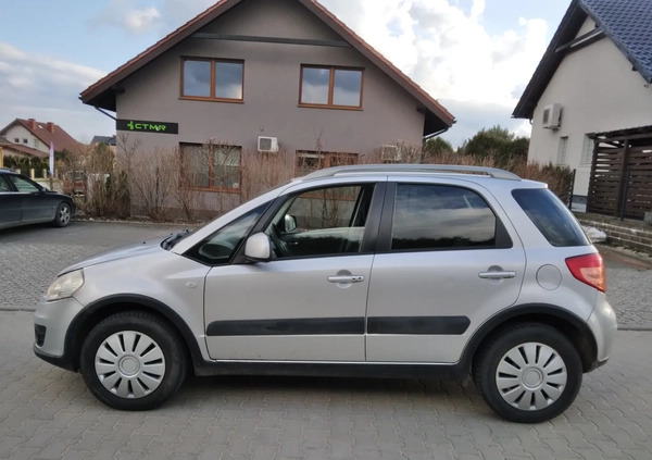 Suzuki SX4 cena 15900 przebieg: 432000, rok produkcji 2010 z Orneta małe 211